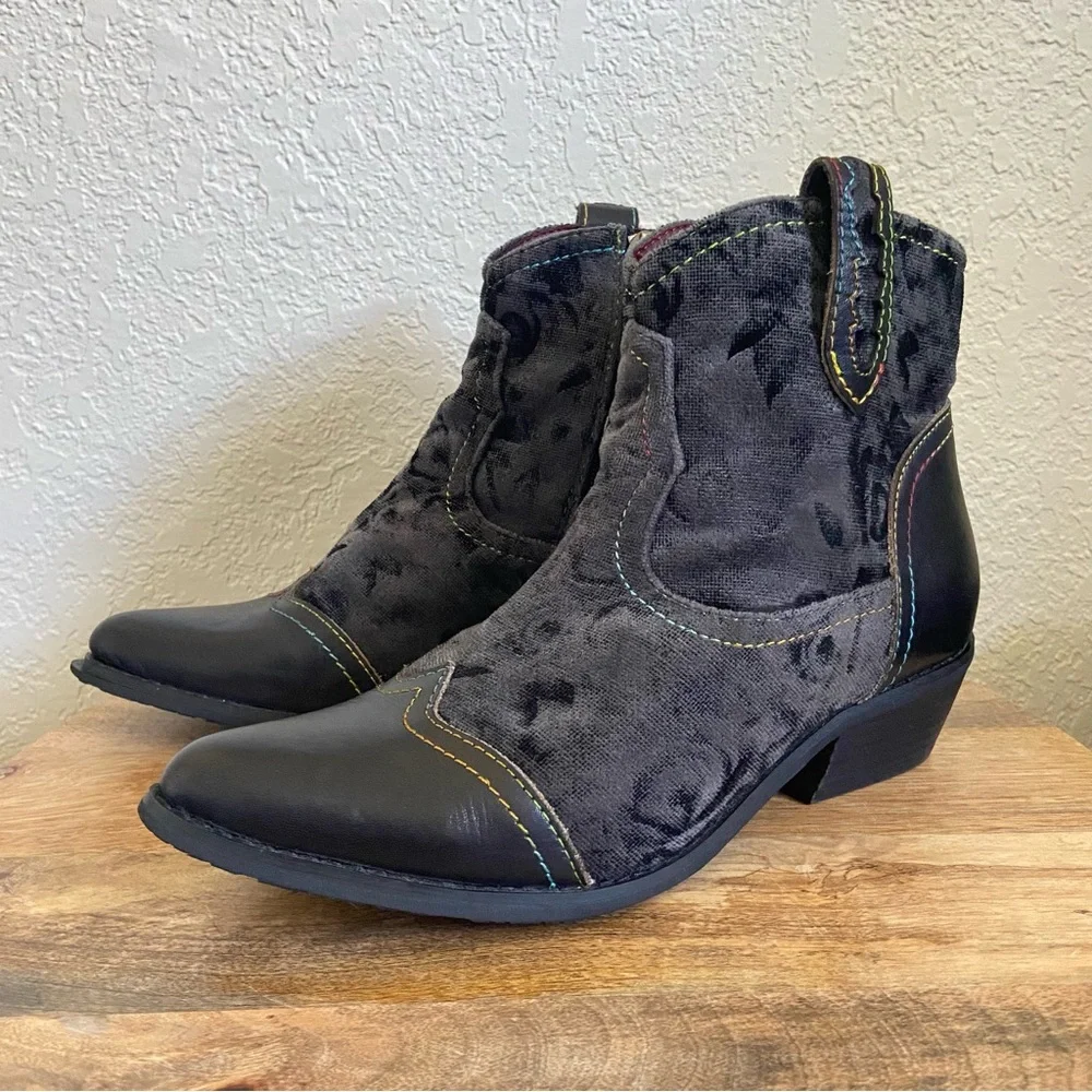 L'Artiste Countrypop Velvet And Leather Booties
